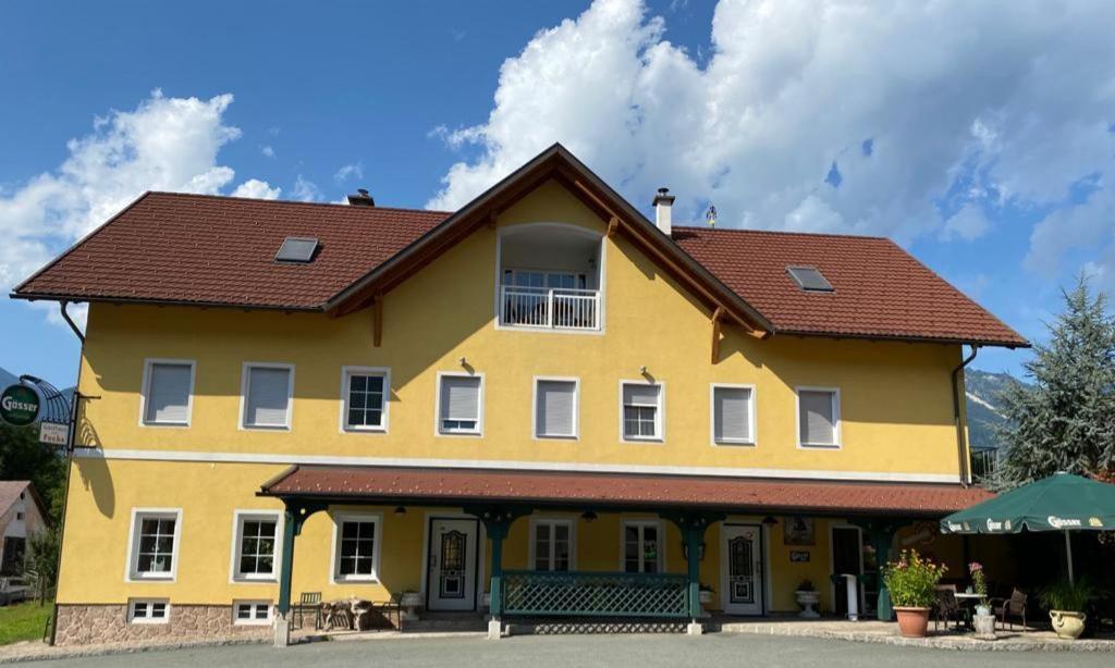 Gasthaus Zum Fuchs - Familie Andrae Hermagor-Pressegger See Ngoại thất bức ảnh